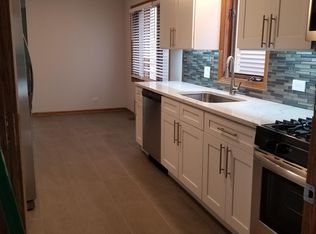 2019 W Warner Ave #1, Chicago, IL 60618