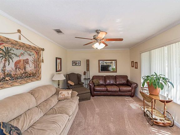 3rd image of 6391 Audubon Dr