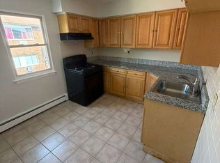 124 Oak St APT 2B, Paterson, NJ 07501