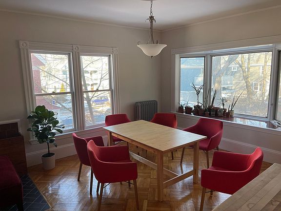 5th image of 48 Aldie St #2