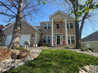 205 Vista Pointe Ct, Saint Peters, MO 63376
