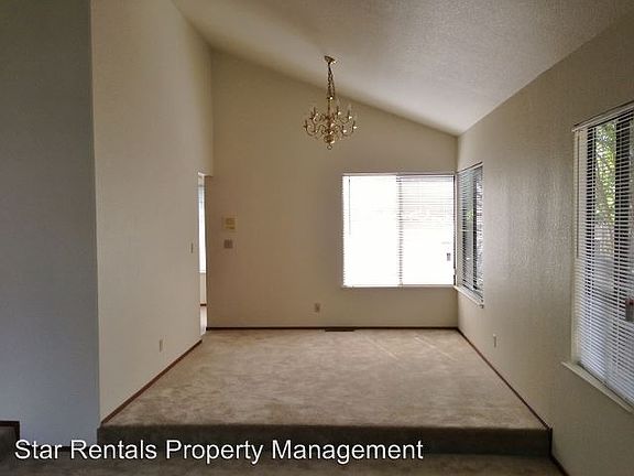 5th image of 284 Saybrook Ave