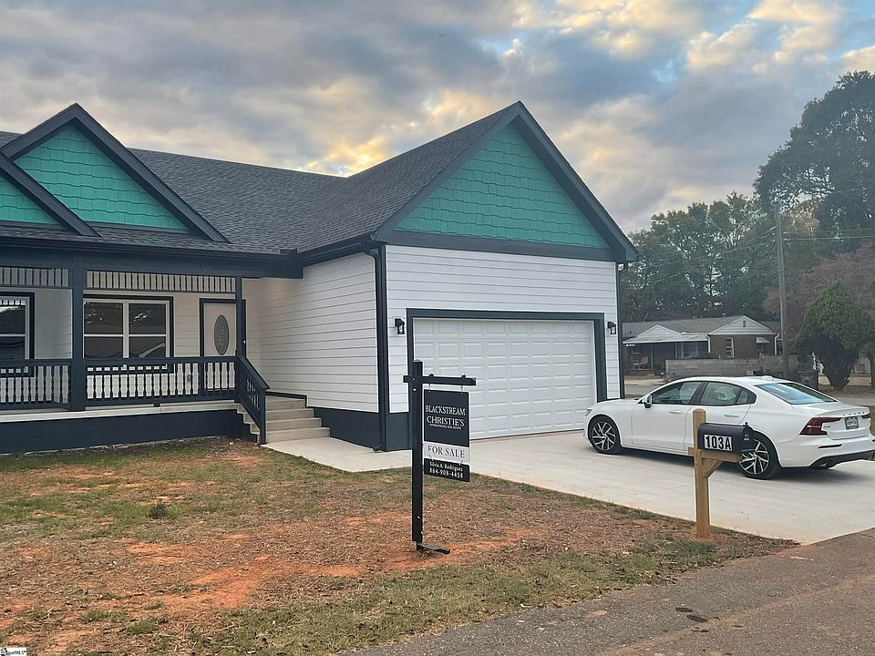 2nd image of 103 Looper St
