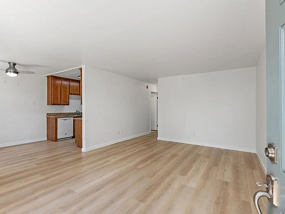 4th image of 1240 N Broadway #54