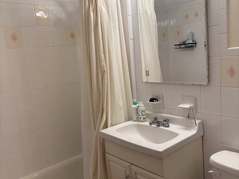 72 W 82nd St #2R — Photo 5