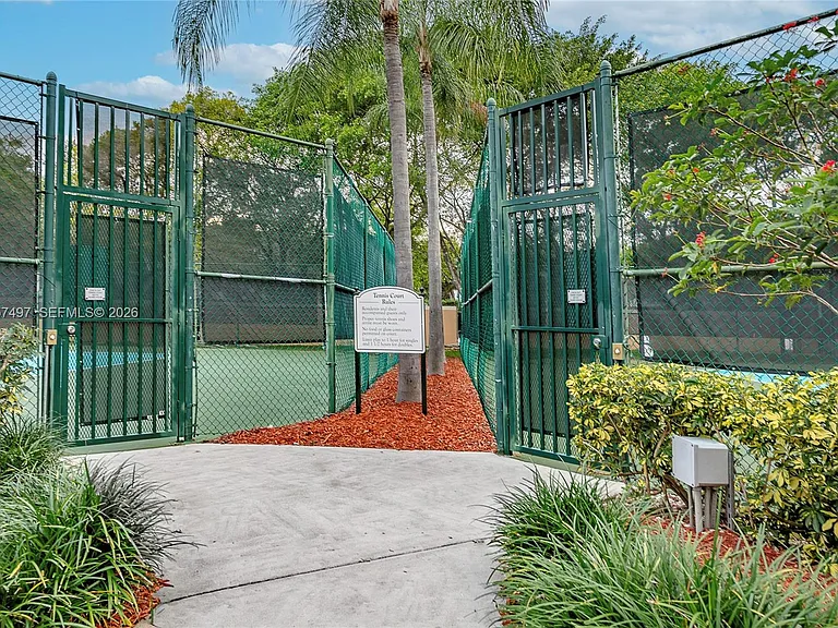 19501 E Country Club Dr #9101 — Photo 23