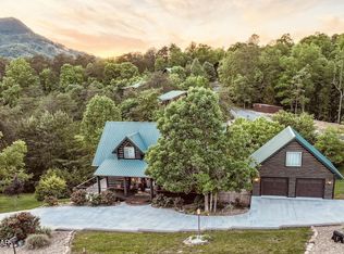 1347 Zachary Thomas Ln, Sevierville, TN 37876