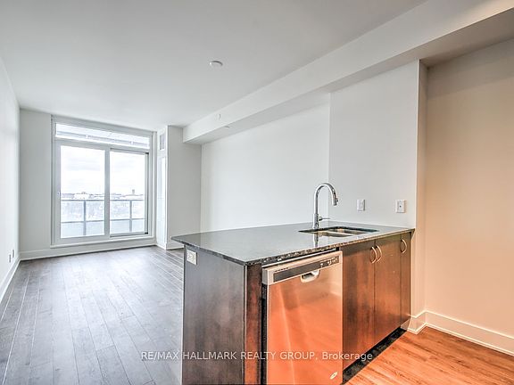 3rd image of 485 Richmond Rd #1509