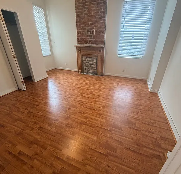 3105 E Marshall St — Photo 6