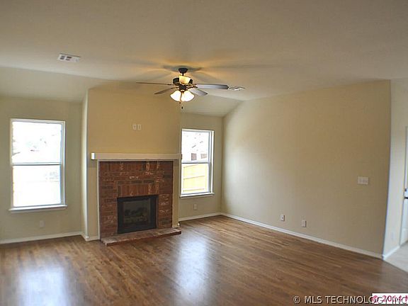 5th image of 3134 S 206th East Pl