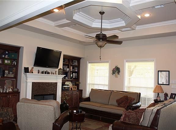 4th image of 109 Iriquois Dr