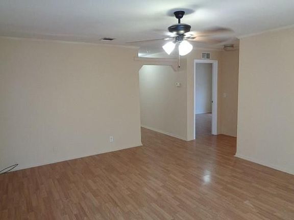 5th image of 10110 Summerberry Ln