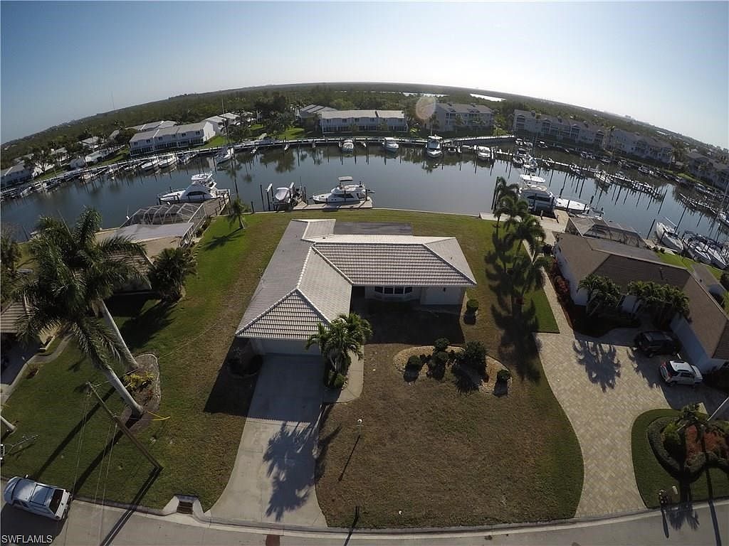 18431 Cutlass Dr, Fort Myers Beach, FL 33931 Zillow