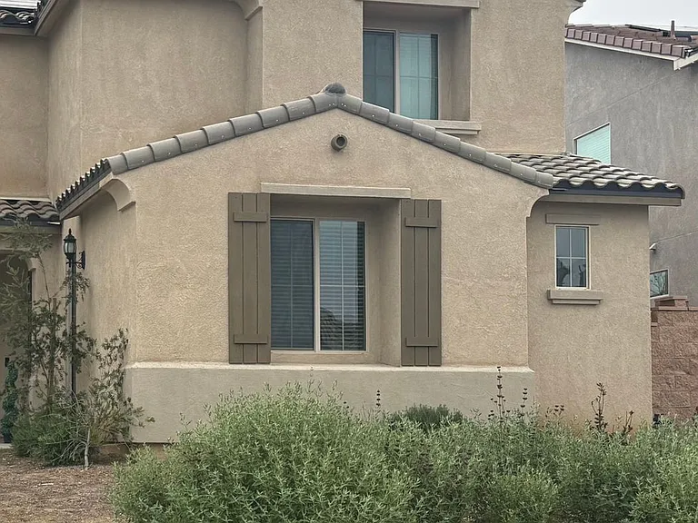 34048 Burcham Ln — Photo 1