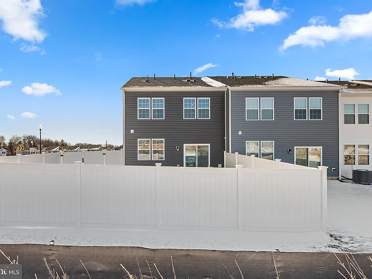1801 Rankokus Dr — Photo 42