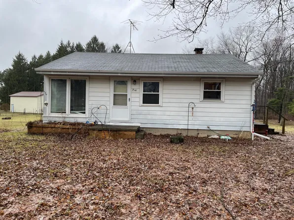 741 Alles Dr SW, Byron Center, MI 49315