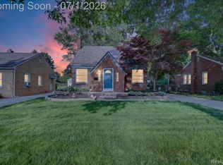 3555 Syracuse St, Dearborn, MI 48124