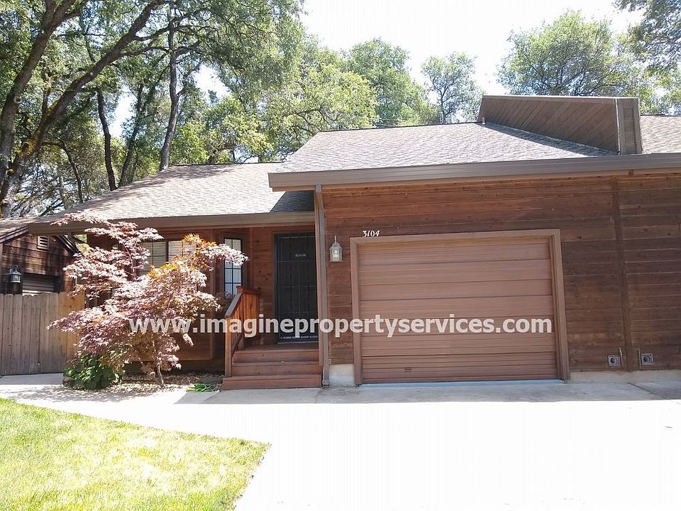 1st image of 3104 Garden Cir