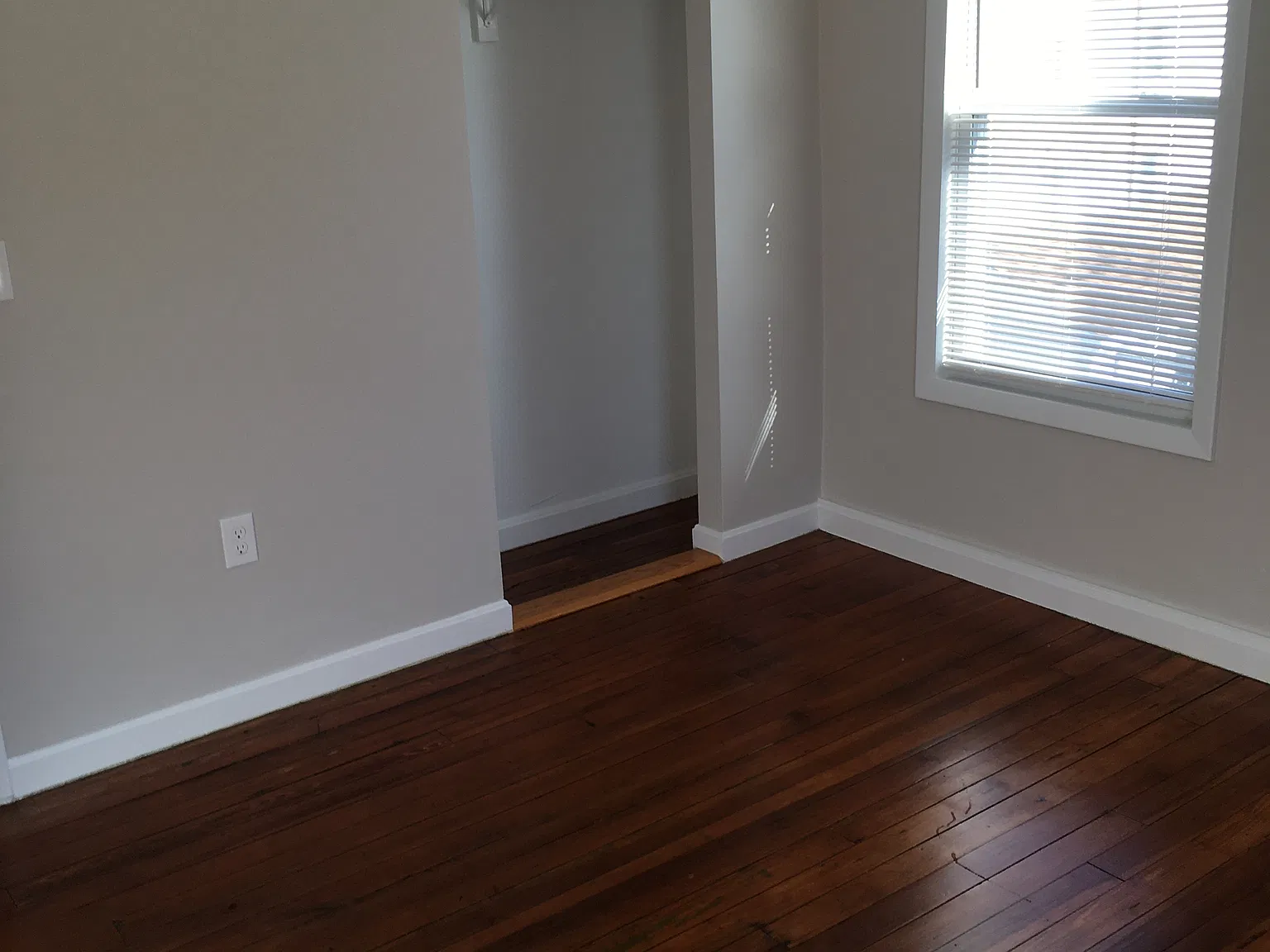 3 bed, 1100 sqft, $2,800 — Photo 3