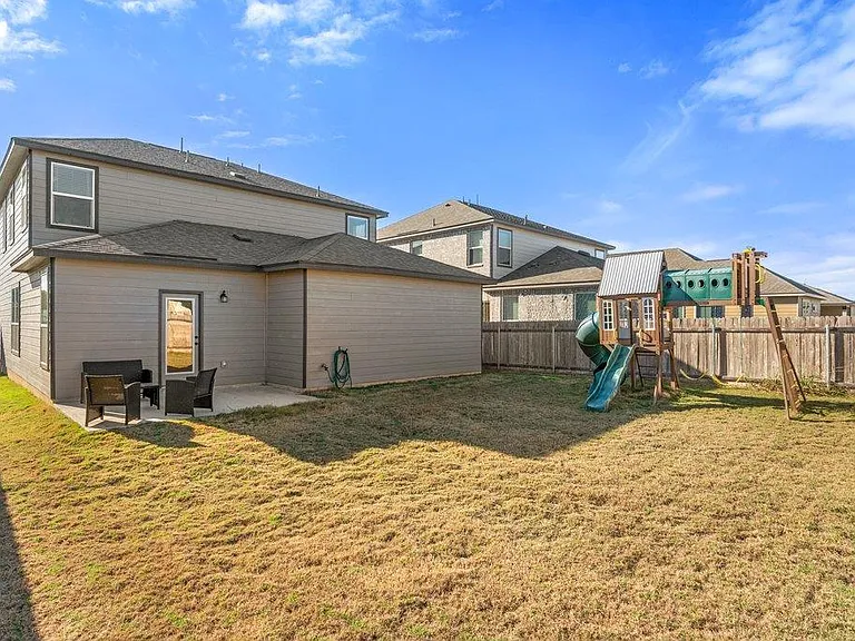 218 Summit Dr — Photo 30