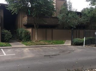 1041 Fulton Ave APT 383, Sacramento, CA 95825
