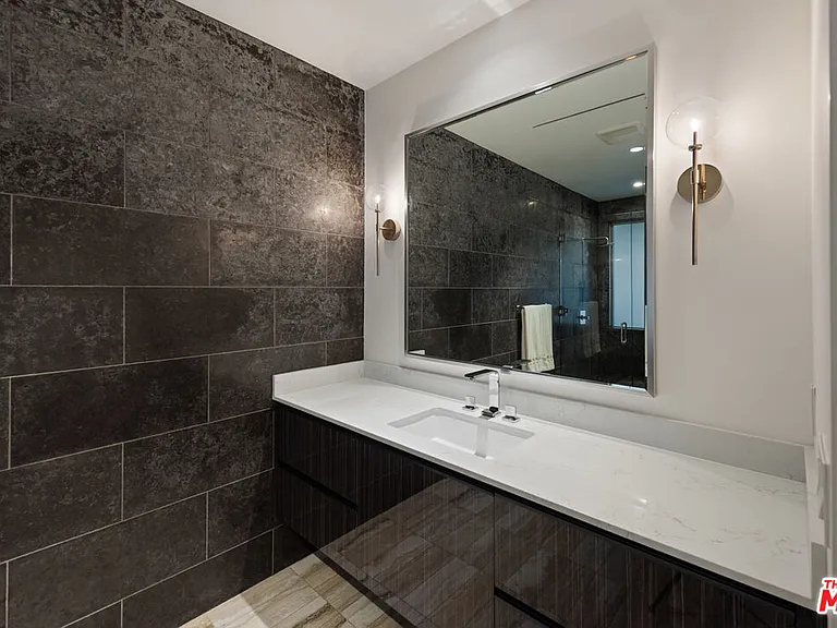 2630 Eden Pl — Photo 28