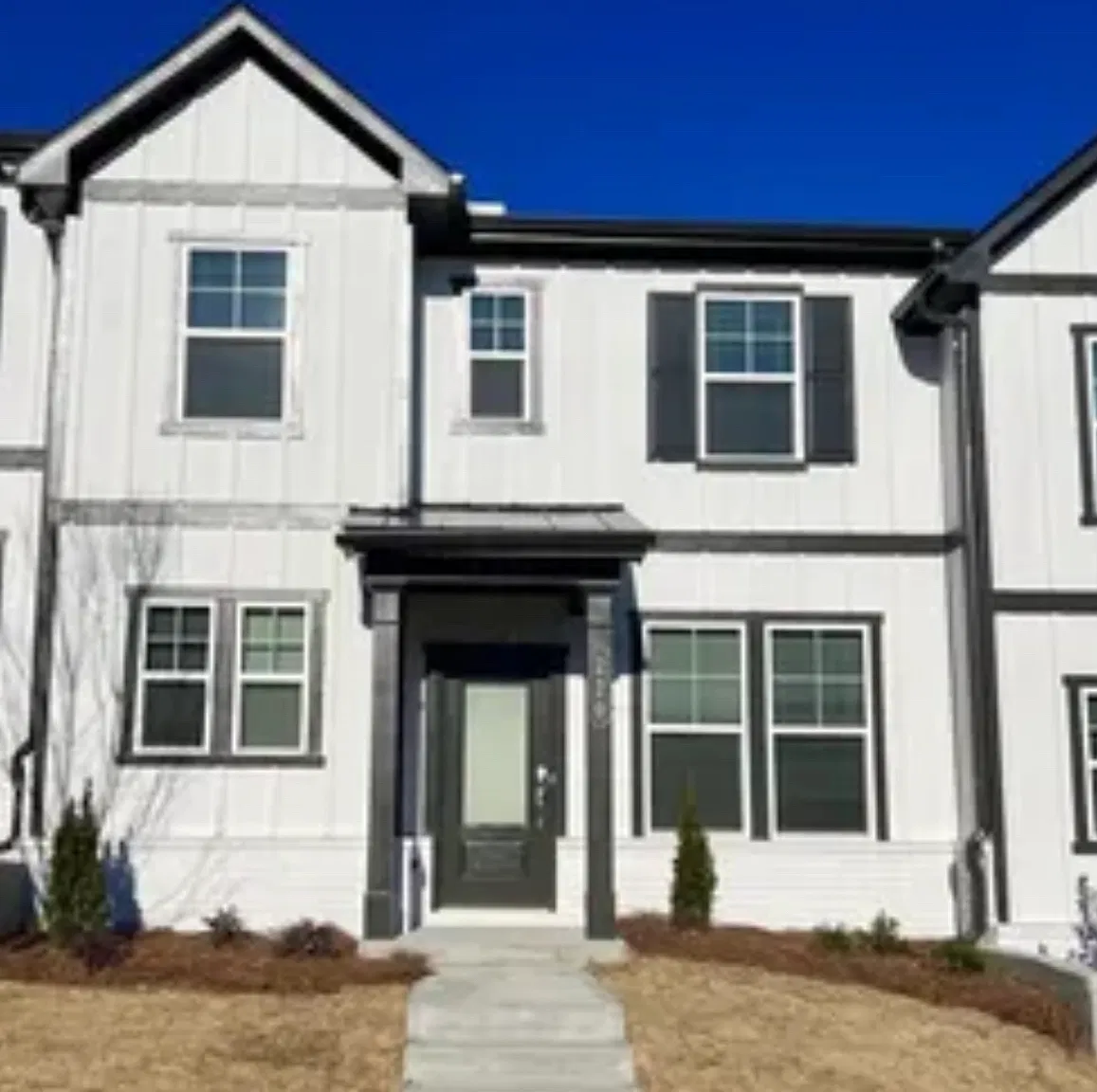 3 bed, 2.5 bath, 1455 sqft, $1,850 — Photo 1