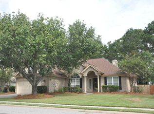 120 Summer Winds Dr, Savannah, GA 31410