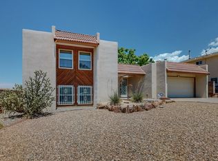 10005 Fostoria Rd NE, Albuquerque, NM 87111