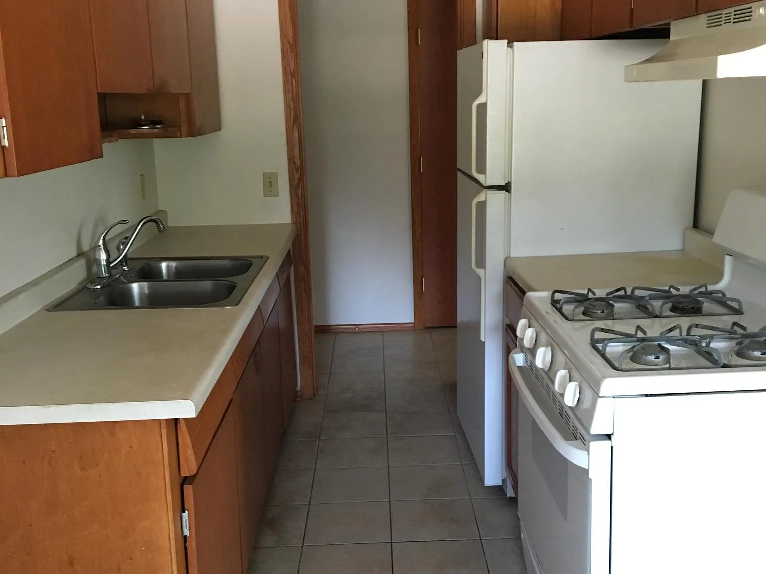 3400 Tyler St NE — Photo 4