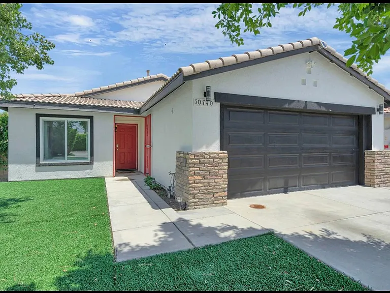 50740 Tabasco Ct — Photo 17