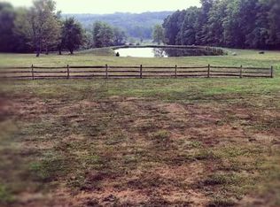 3520 Schotten Rd, Hubbard, OH 44425