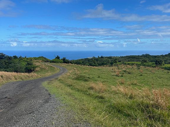 3rd image of 32-440 Wailele Lot 16