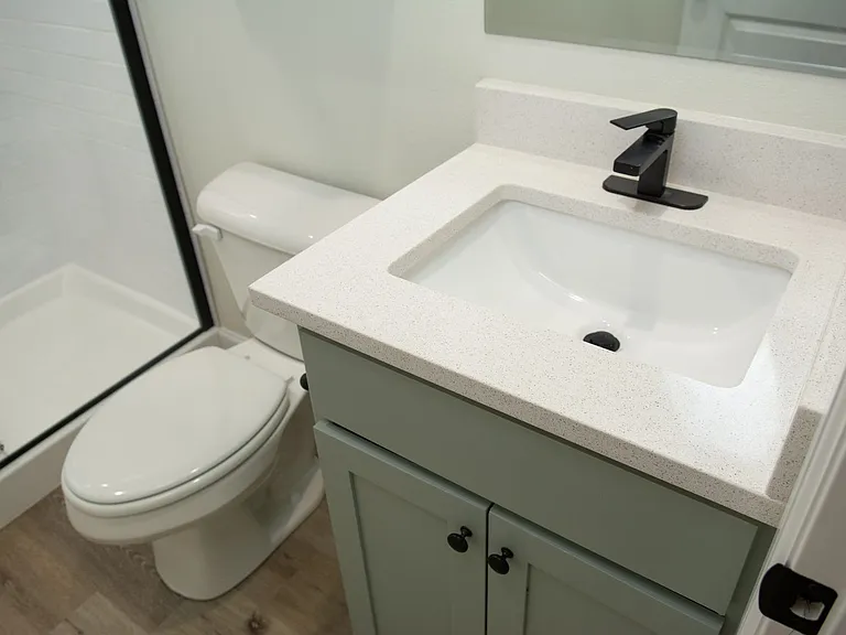 158 N Centennial Ave — Photo 3