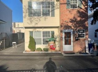 69 Stone St #2, Newark, NJ 07104