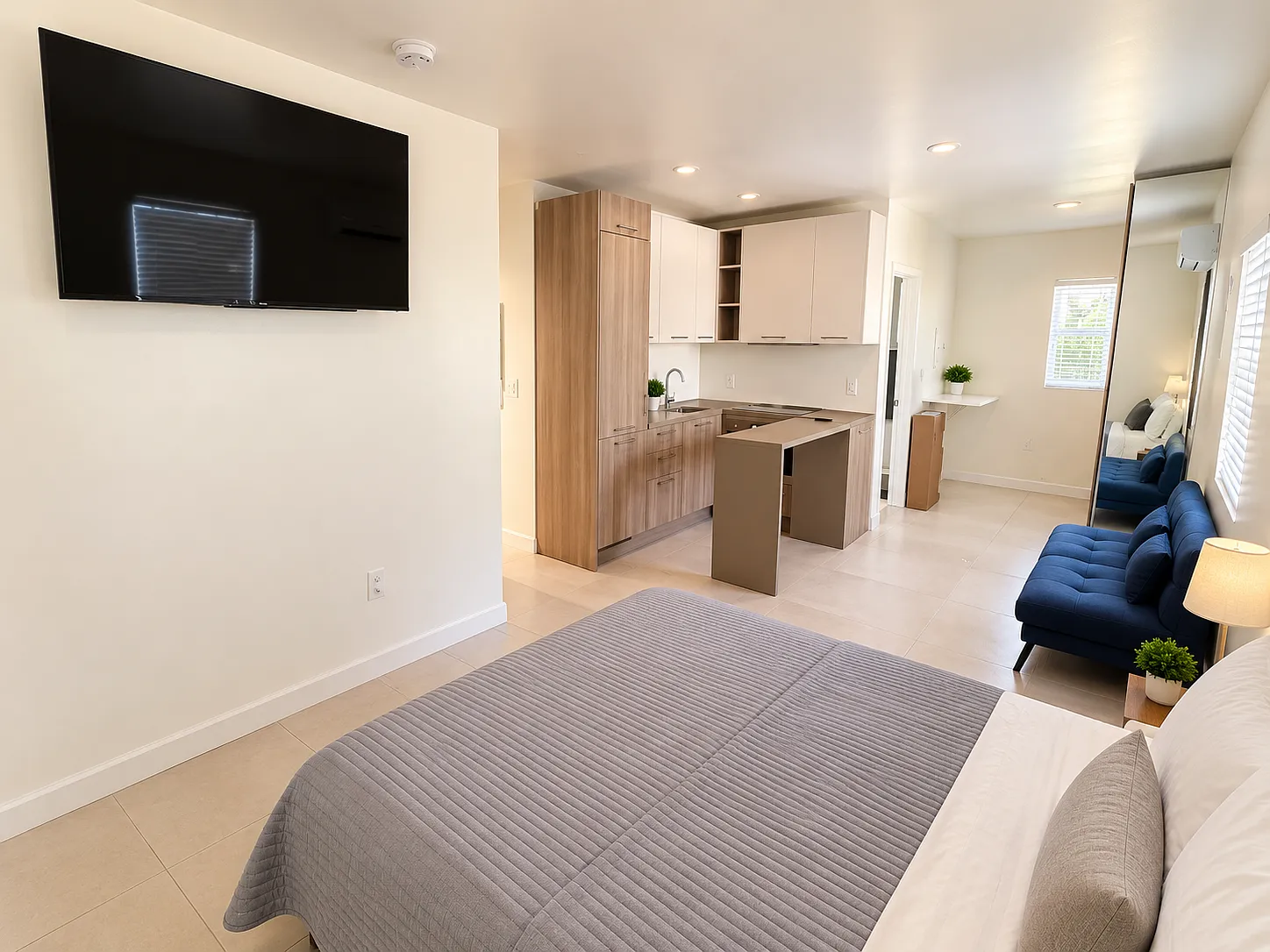 Studio, 340 sqft, $2,000 — Photo 4