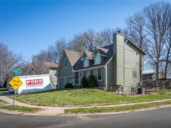 8701 N Winan Ave, Kansas City, MO 64153