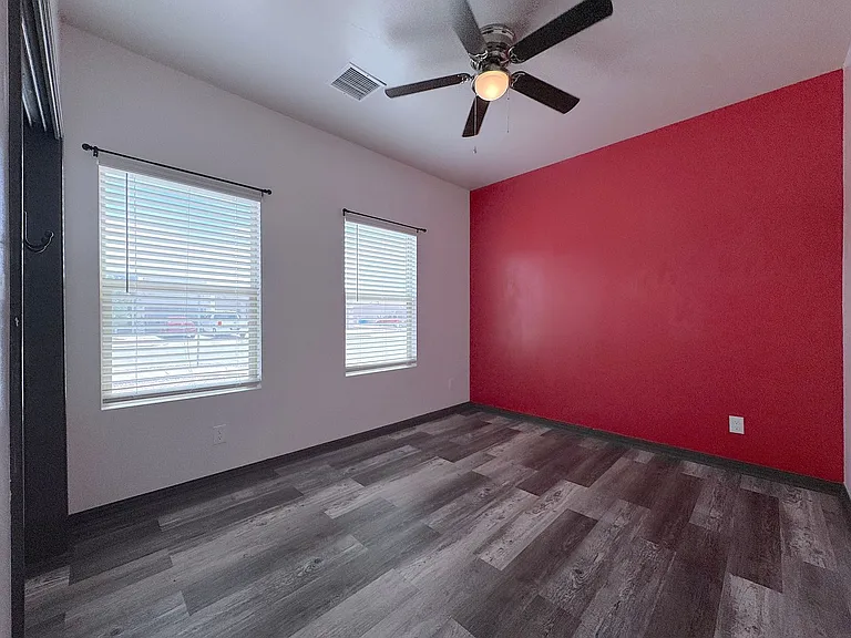 121 Alamito Creek Ave — Photo 17