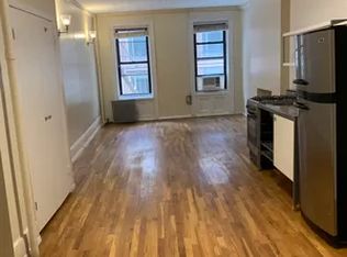 106 Greenwich St APT 7, New York, NY 10006
