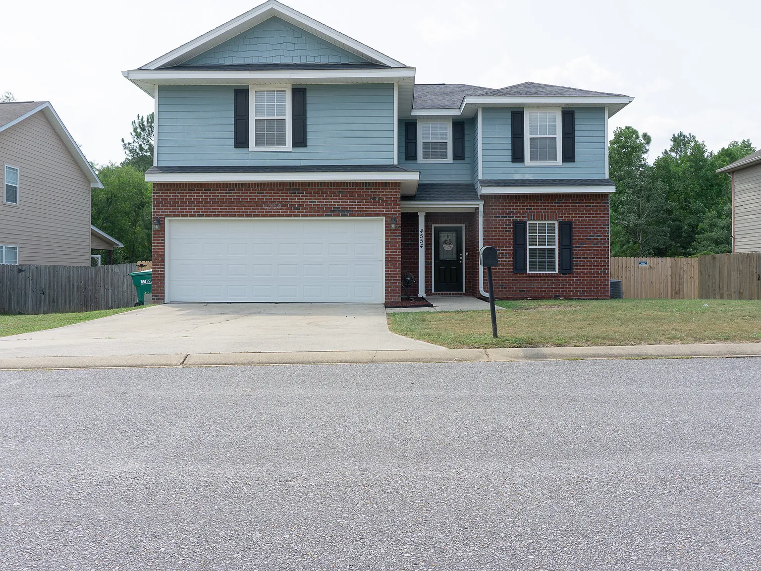 4554 Hermosa Road - 1 — Photo 1