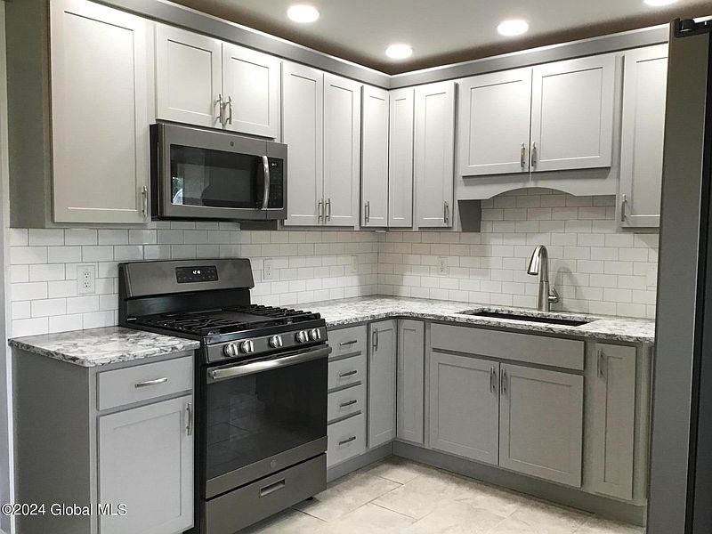 5th image of 46 Parkview Court