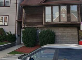 122 Ridge Rd, Lyndhurst, NJ 07071