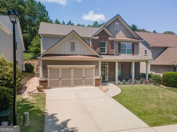 7673 Legacy Rd, Flowery Branch, GA 30542