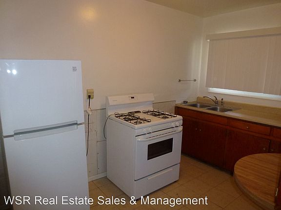 5th image of 24291 Atwood Ave