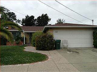 2nd image of 2643 Kavanagh Rd