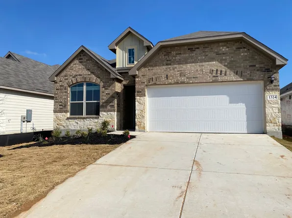 1324 Spring Row St, New Braunfels, TX 78130