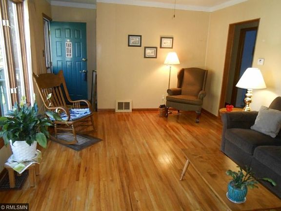 3rd image of 6015 Camden Ave N