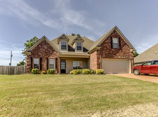 90 Fair View Cv, Oakland, TN 38060
