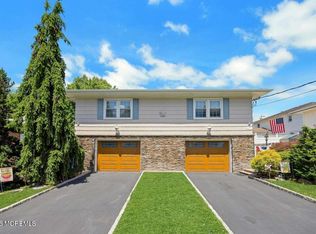 184 W Passaic Ave, Rutherford, NJ 07070
