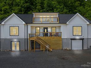 182 Worley Cove Rd, Leicester, NC 28748